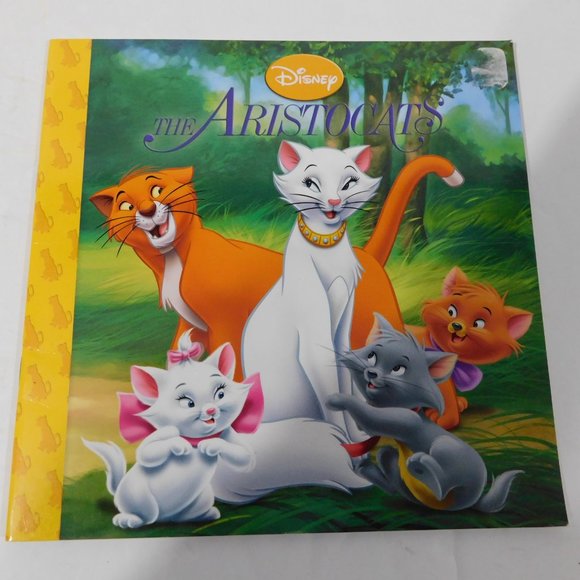 Set of 4 Disney Movie Picture Books Lady and the Tramp The Lion King Peter Pan - Picture 4 of 6